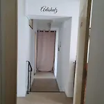Le Loubens Апартаменты