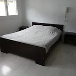 Le Loubens Апартаменты