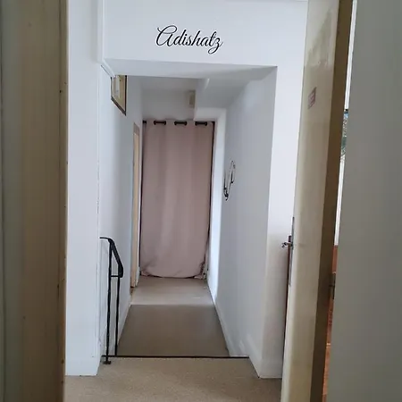 Le Loubens Apartment